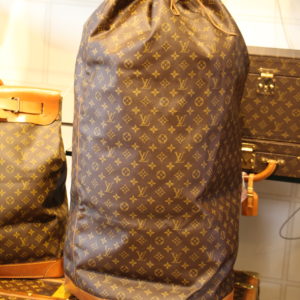 Sacs de voyage Louis Vuitton - Red Rose Antiques