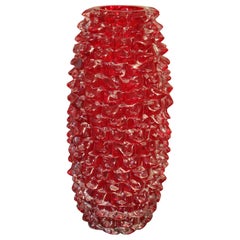 Grand vase en verre de Murano rouge rubis, technique rostrato
