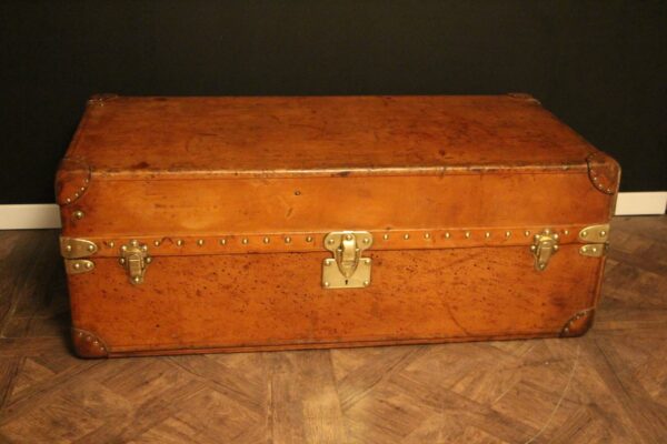 Malle Louis Vuitton wardrobe en cuir