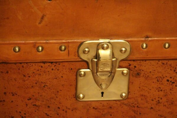 Malle Louis Vuitton wardrobe en cuir