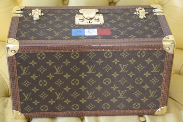 Vanity case Louis Vuitton à drapeau francais