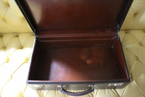 Valise Louis Vuitton en cuir brun