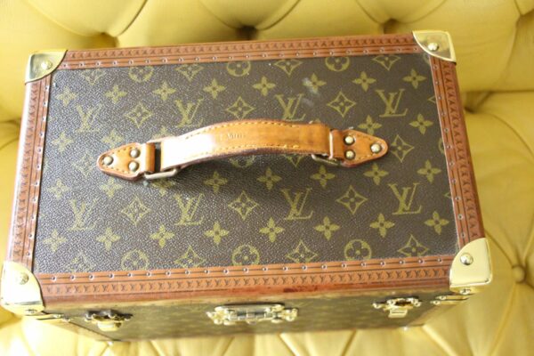 Vanity case Louis Vuitton,coffret a bijoux Louis Vuitton,coffret Louis Vuitton