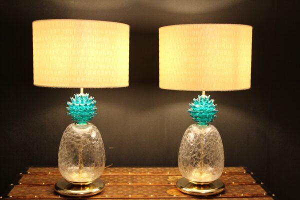 Grande paire de lampes de table à décor d'ananas en verre de Murano vert émeraude
