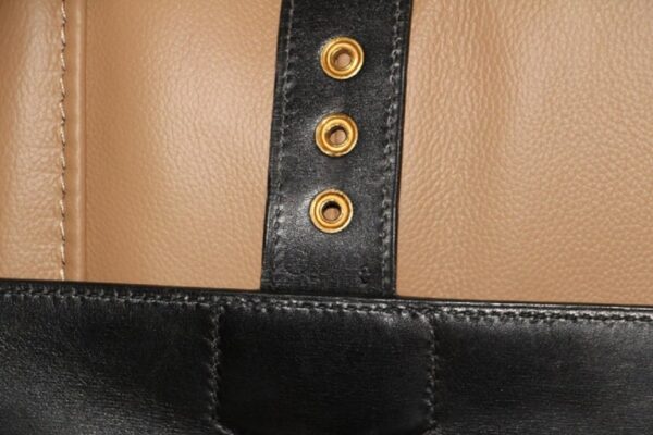 Mallette Hermès en cuir noir