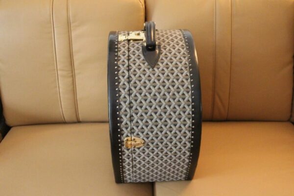 Malle à chapeau Goyard