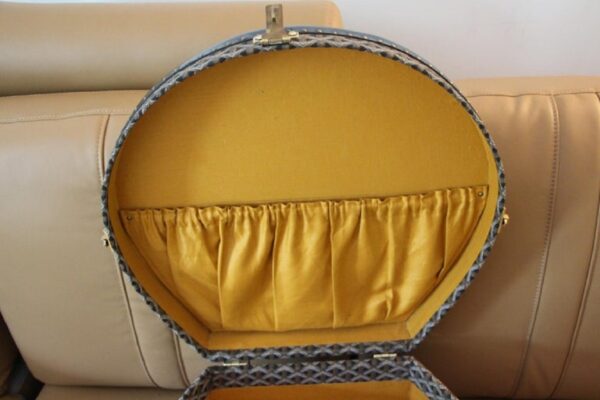 Malle à chapeau Goyard