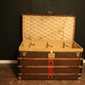 1910s Louis Vuitton Malle Chemise Antique Trunk in Monogram