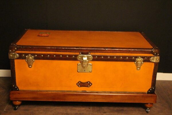 malle de voyage Louis Vuitton en toile orange