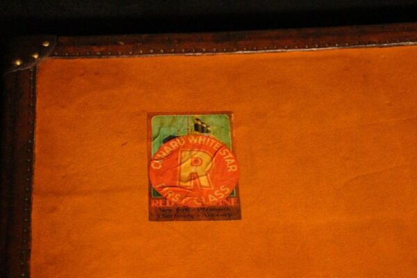 malle de voyage Louis Vuitton en toile orange
