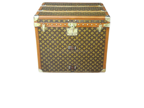 rare malle à chapeau Louis Vuitton