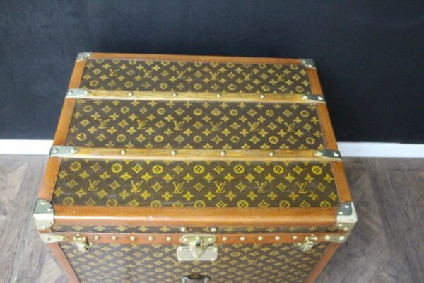rare malle à chapeau Louis Vuitton