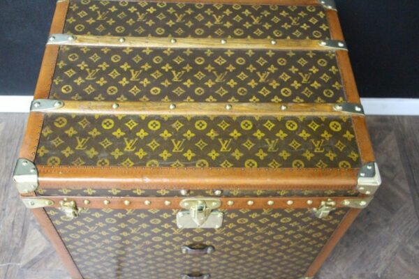 rare malle à chapeau Louis Vuitton