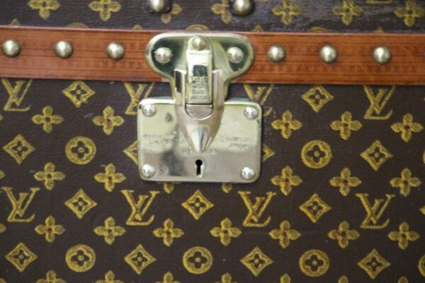 rare malle à chapeau Louis Vuitton