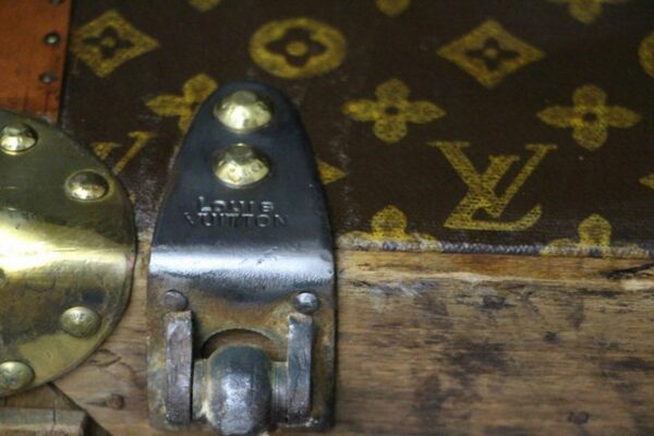 rare malle à chapeau Louis Vuitton
