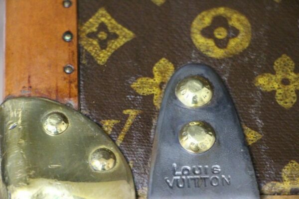rare malle à chapeau Louis Vuitton