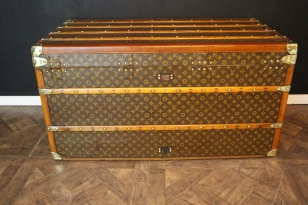 magnifique malle Louis Vuitton