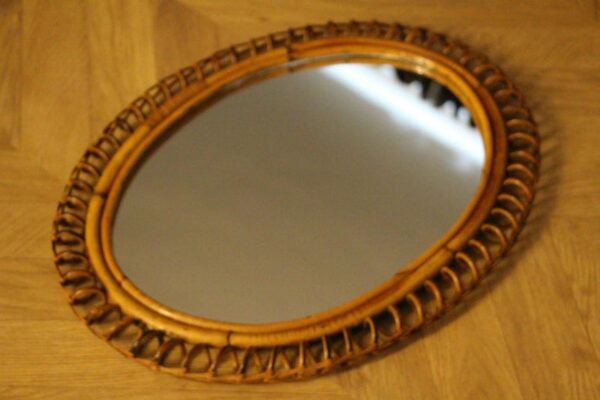 Miroir mural ovale vintage