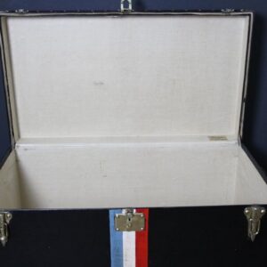 Antiquaire de bagages et meubles anciens Louis Vuitton