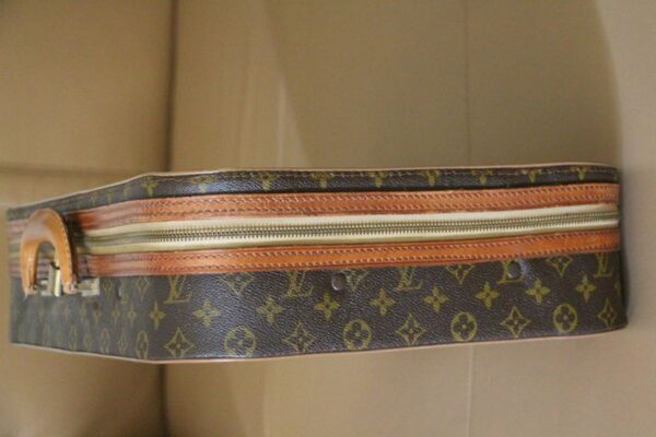 Valise cabine Louis Vuitton semi-rigide