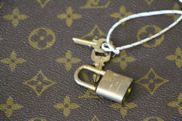 Valise cabine Louis Vuitton semi-rigide
