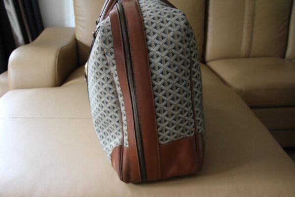 Valise Goyard en toile tissée
