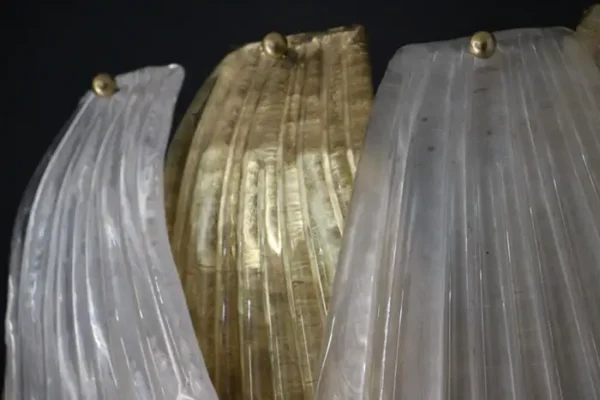 Paire d'appliques en verre de Murano doré et blanc