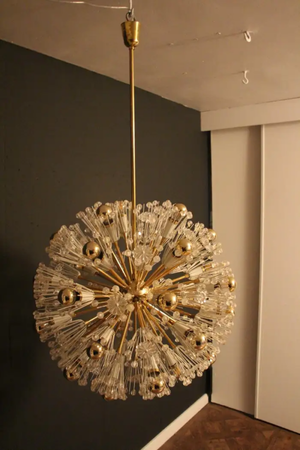 lustre Sputnik