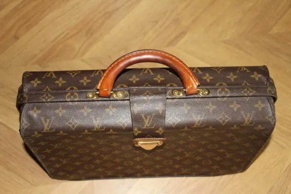 Louis Vuitton porte feuille