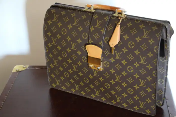 Portefeuille Louis Vuitton à monogramme