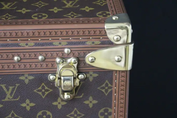 Valise Louis Vuitton modèle Alzer 70