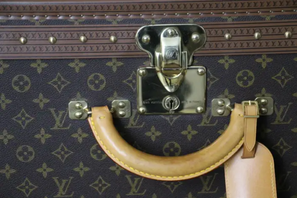 valise monogramme Louis Vuitton