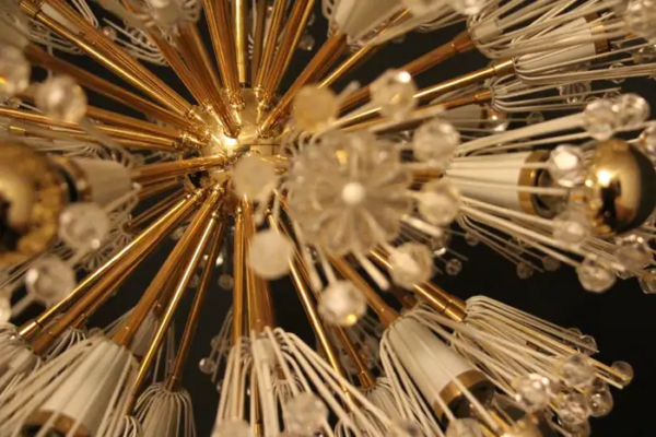 lustre Sputnik