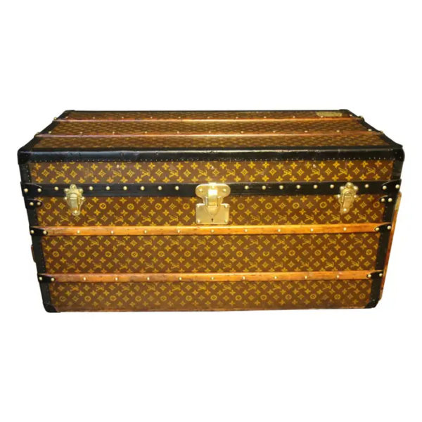 Malle de voyage Louis Vuitton monogrammée