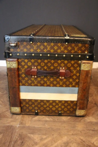 malle Louis Vuitton en toile tissée