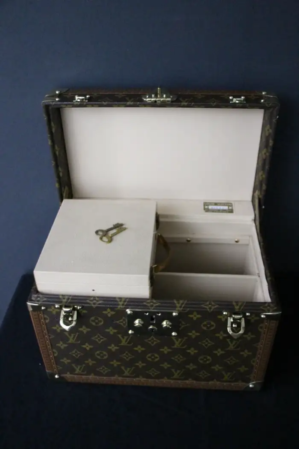 beauty case louis vuitton