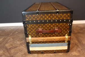 malle Louis Vuitton en toile tissée