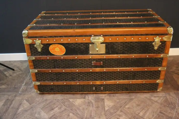 Malle courrier Goyard années 1920