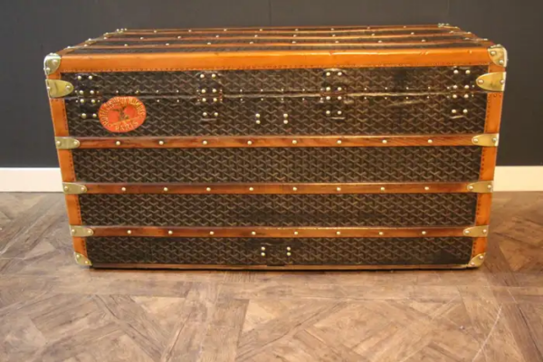 Malle courrier Goyard années 1920