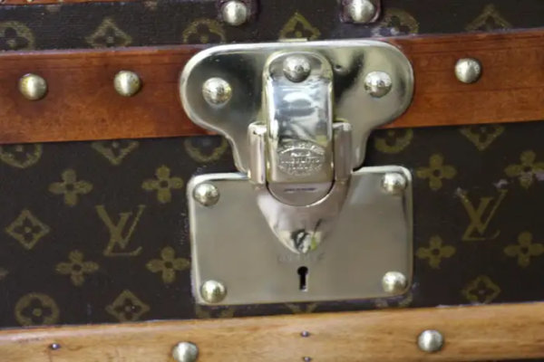 Malle Louis Vuitton année 1920