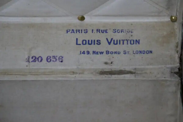 Malle Louis Vuitton du 19ème siècle