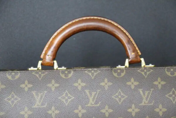 porte documents Vuitton