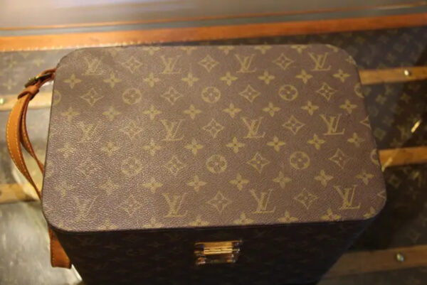 Vanity Case Louis Vuitton d'occasion