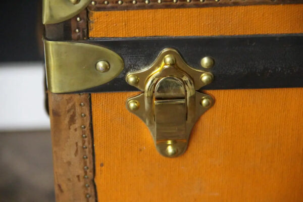 rare Malle Moynat à Chapeaux