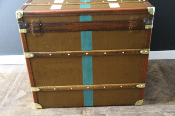 Malle Moynat élégante
