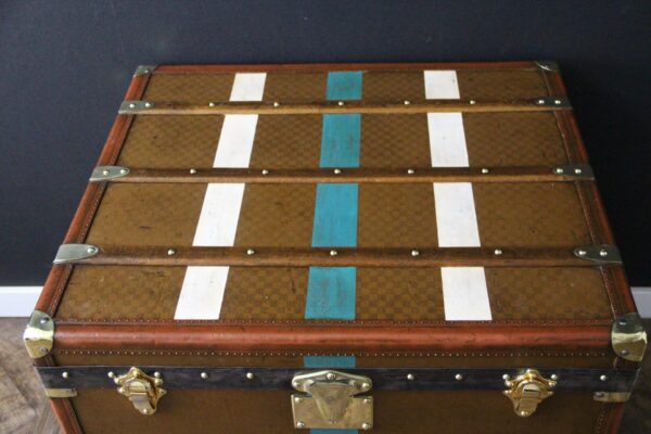 Malle Moynat élégante
